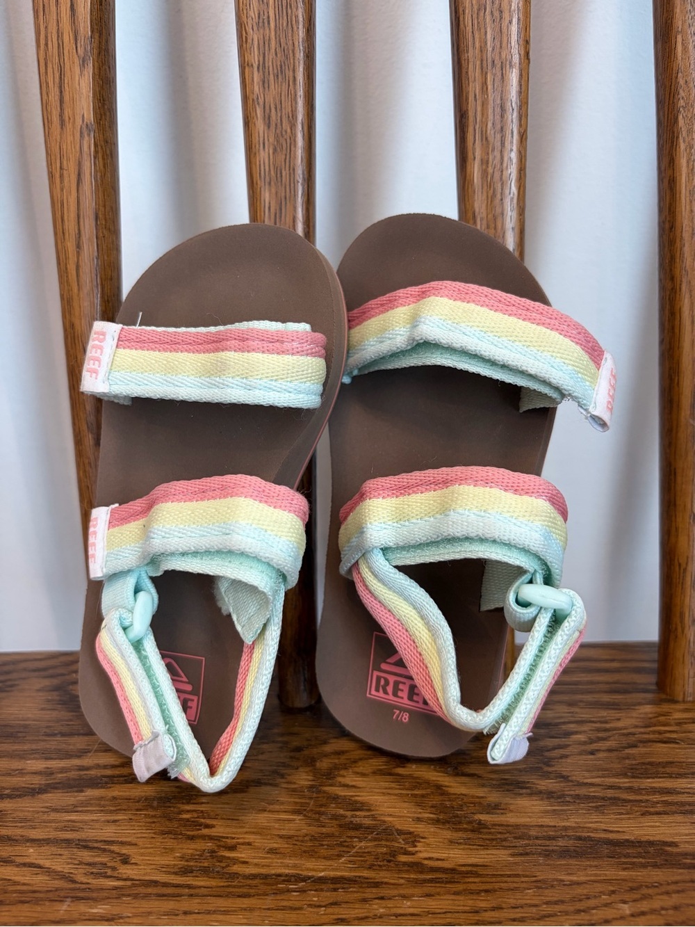 Reef Toddler Girls Pastel Striped Adjustable Strap Sandals Size 7/8